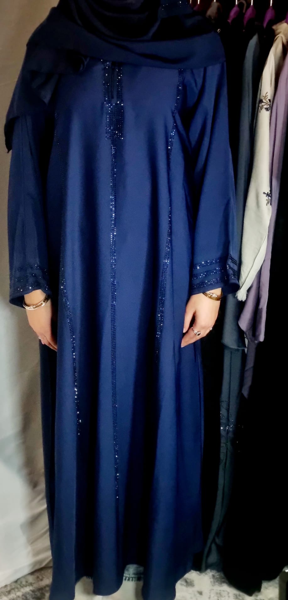 Mehroon Abaya